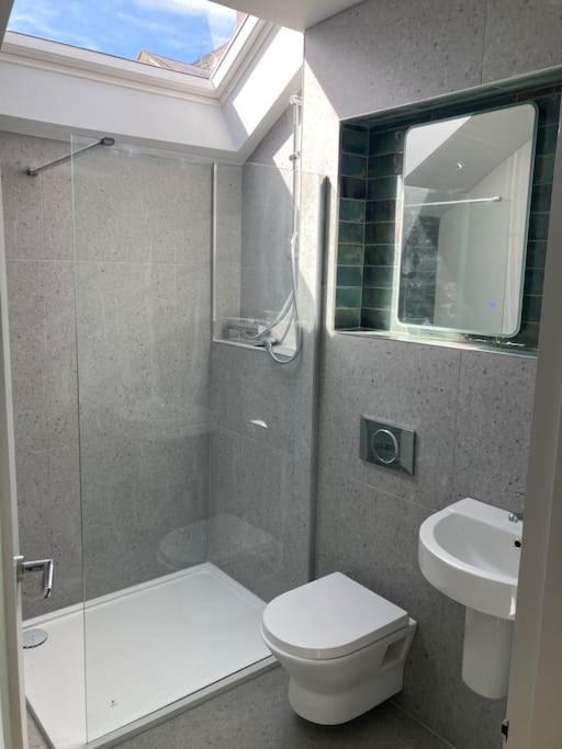 Bijou Mews In The Victorian Q Apartment Cork Ngoại thất bức ảnh